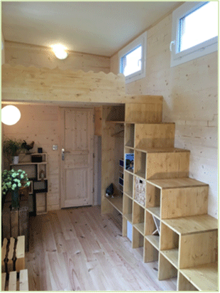 Un parquet en pin des landes, une ambiance boisée chaleureuse